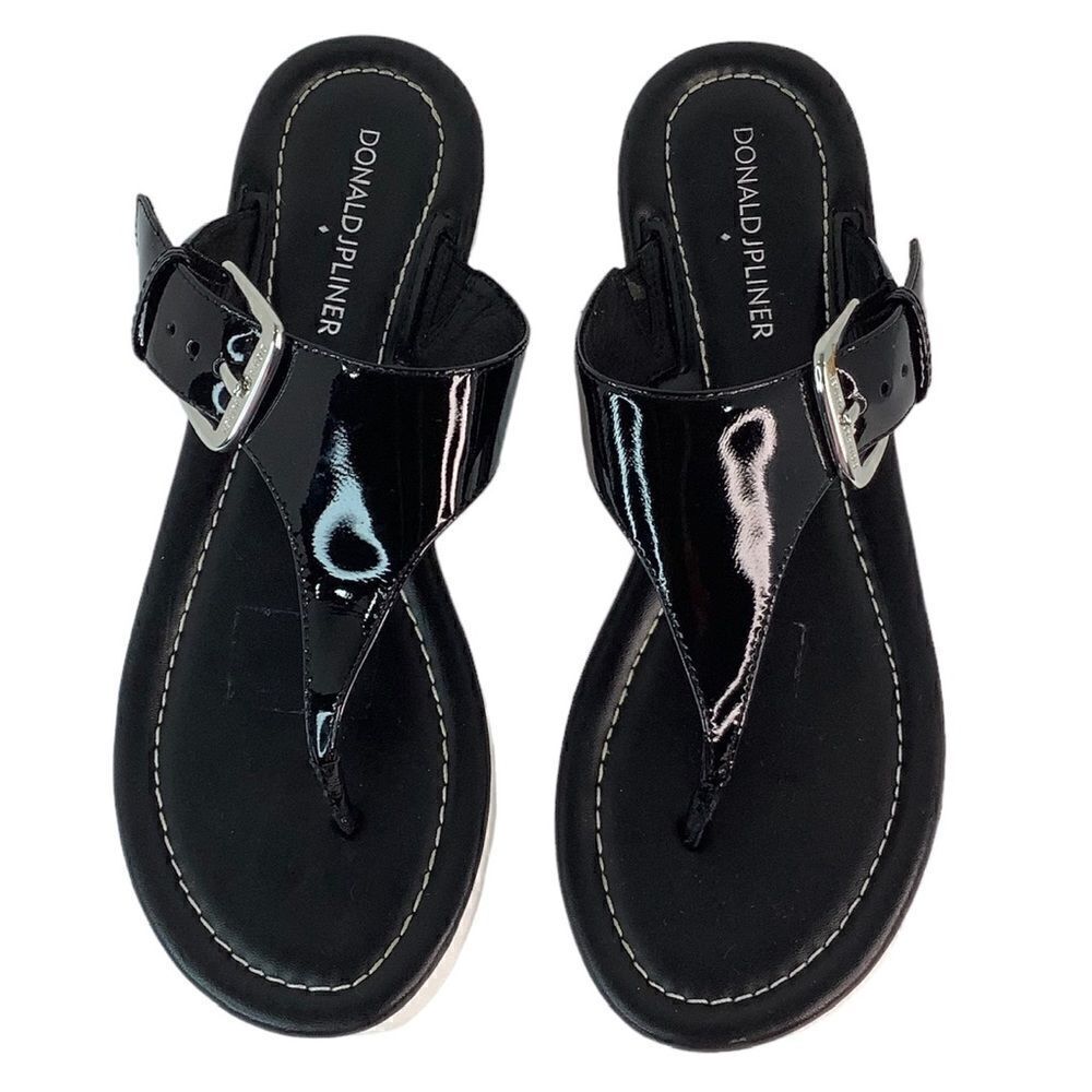 Donald J. Pliner Black Patent Leather Thong Buckle Slip On Sandals Sz 7.5M
